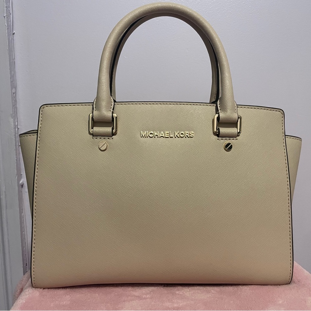 Michael Kors Selma